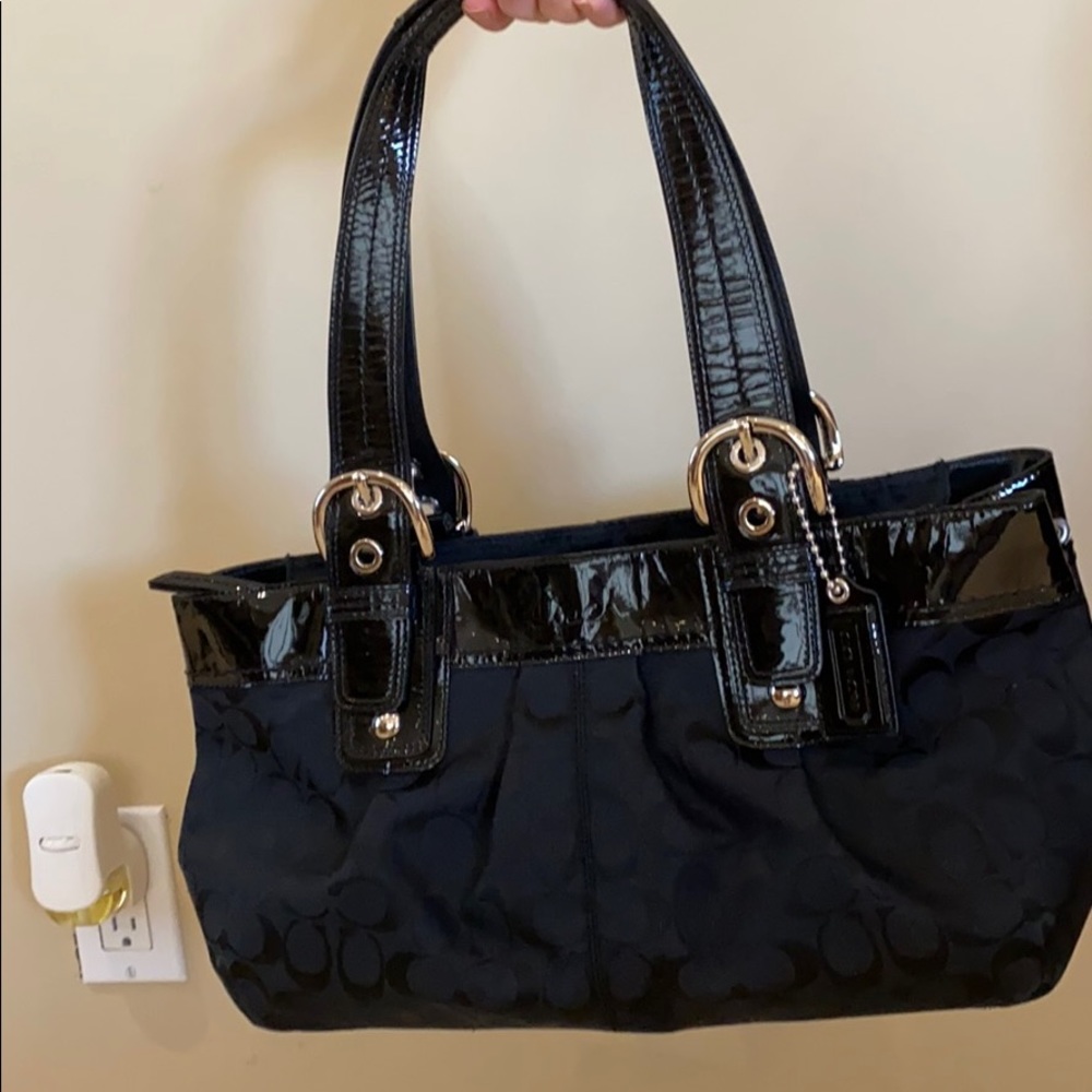 Black Coach Bag - Picture 2 of 6